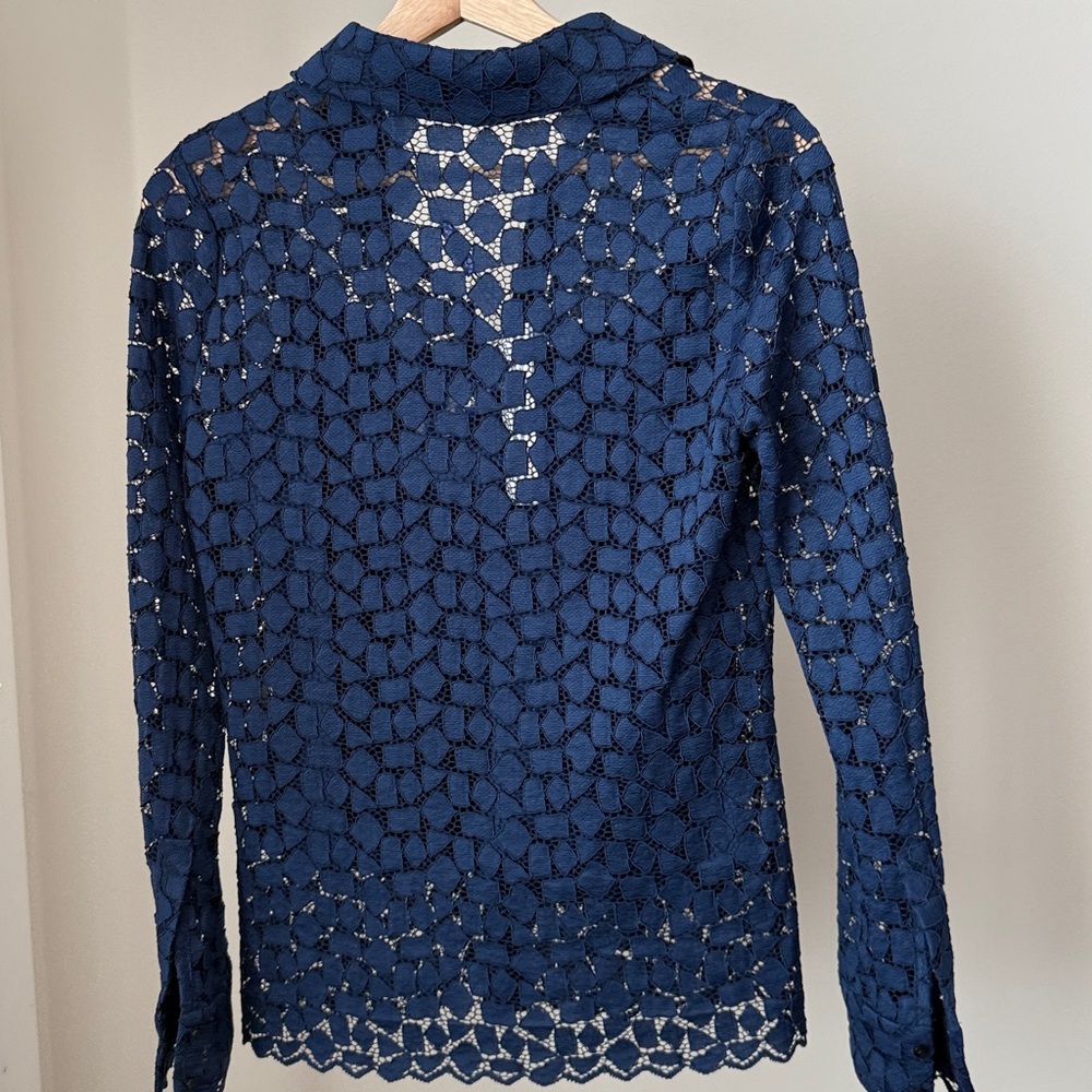 Ellie Tahari Geo Lace Button Shirt Sea Blue Size XS - Picture 11 of 14